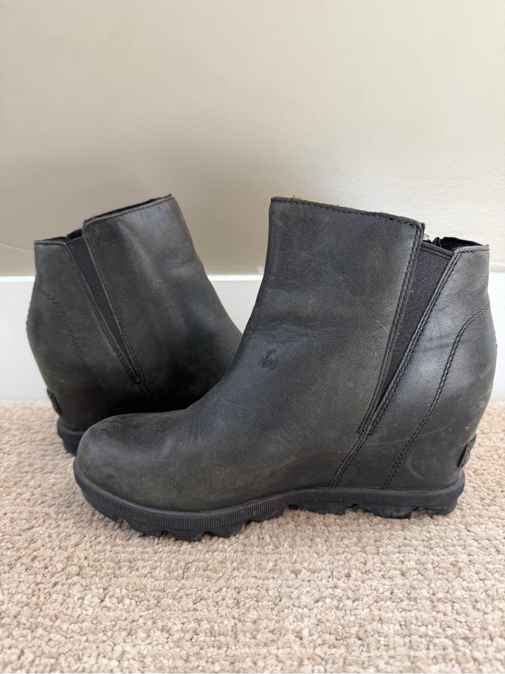 SOREL Joan of Arctic Wedge II Zip Black Leather Boots Women’s 7 Waterproof - Picture 8 of 8